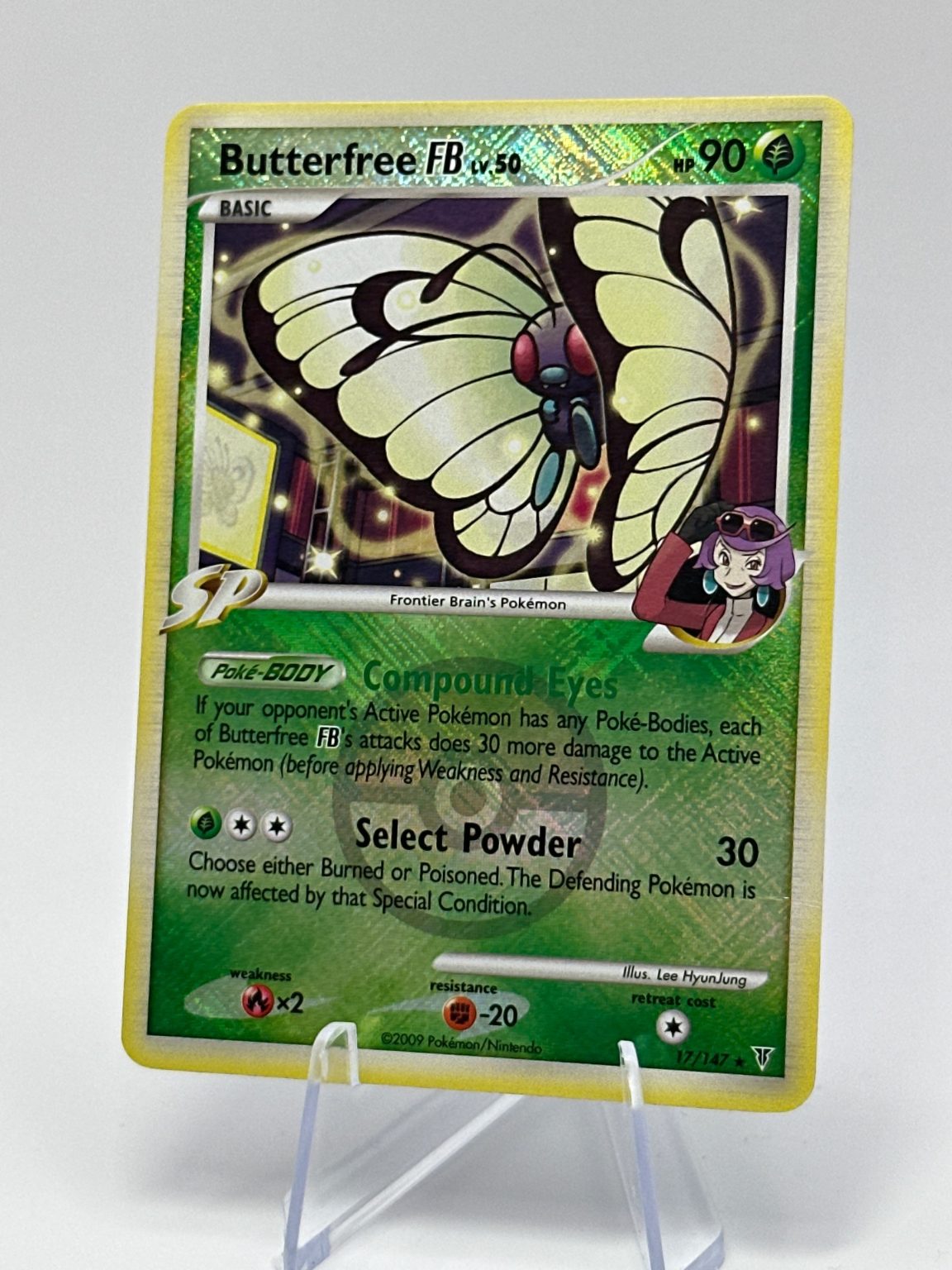 Butterfree - Crosshatch HOLO - 17/147 Supreme Victors - Vintage