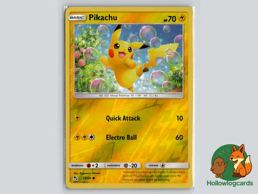 Pikachu (19/68) - Hidden Fates Pokémon Card