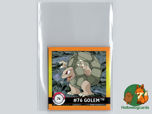Golem - Topps Trading Cards Series 1 Pokémon Card